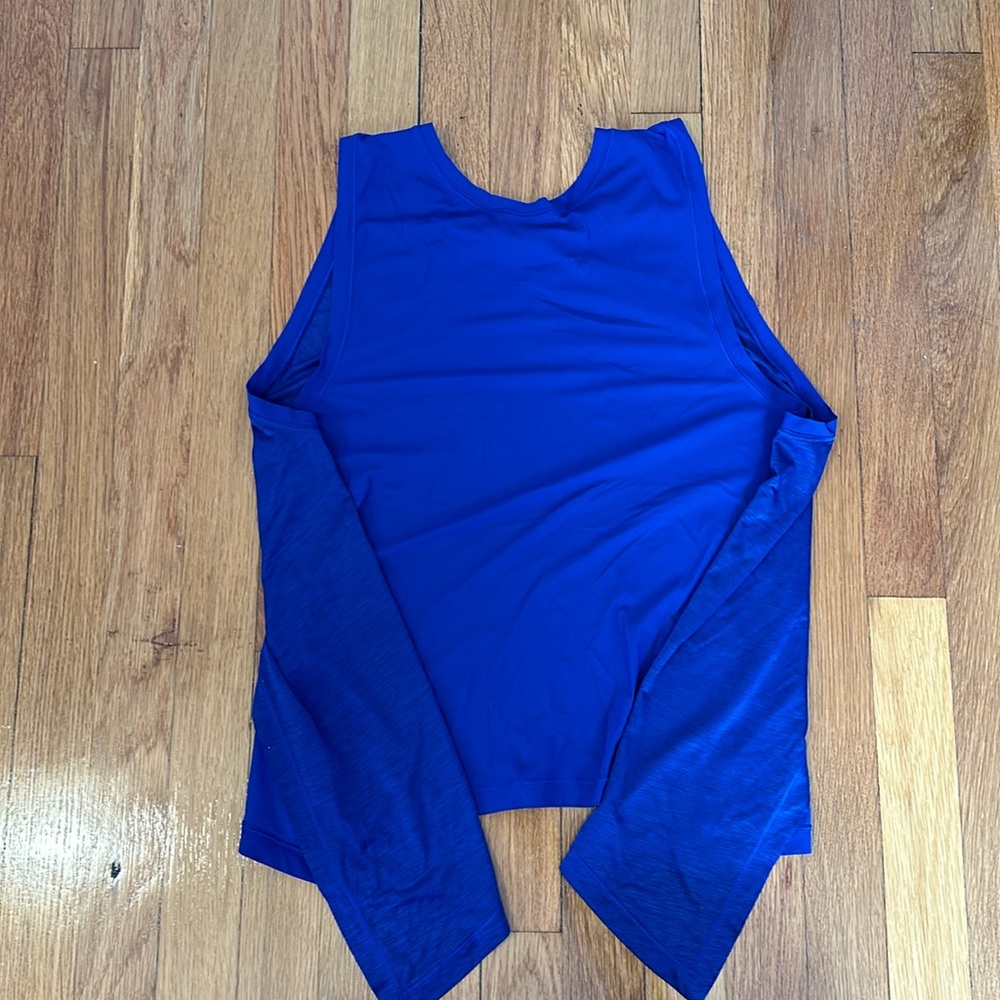 Lululemon Blue Tie Back Tank top, NWOT